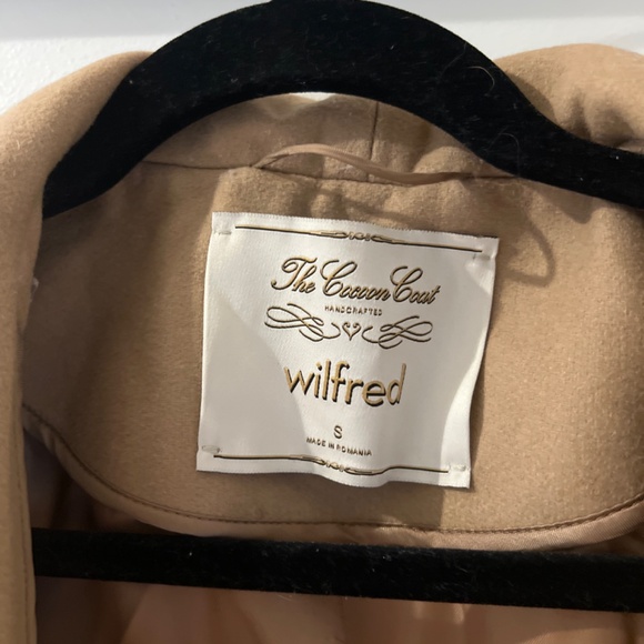SOLD Aritzia Winter Peacoat by Wilfred - Picture 4 of 5